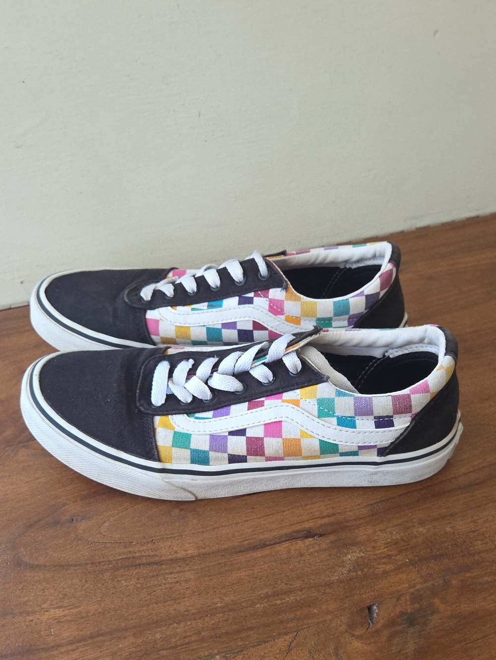 Vans Kids Size 4.5 Checkerboard LowTop Sneakers With Multicolor Squares